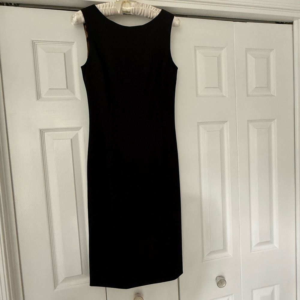 DOLCE & GABBANA Classic Sleeveless Black Dress